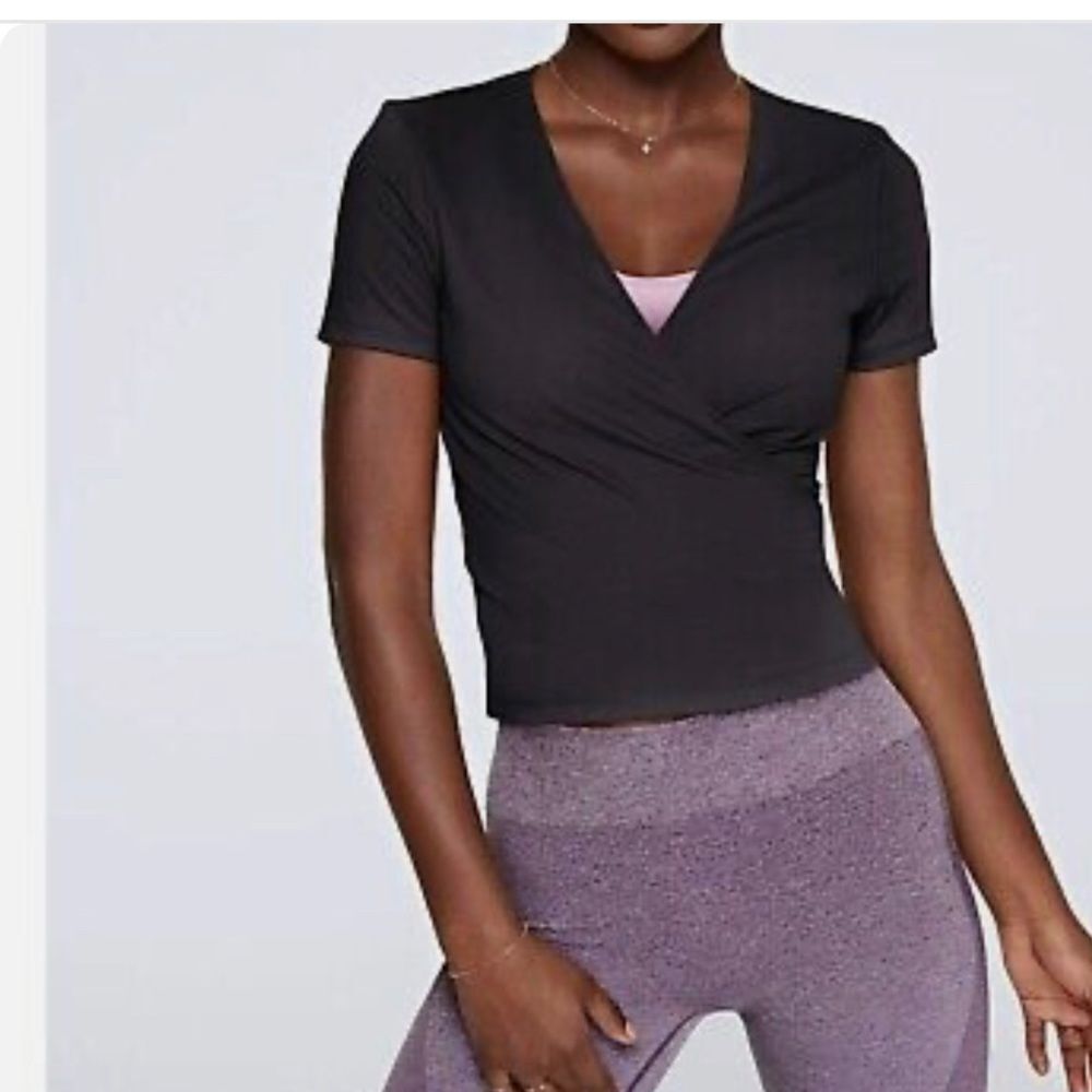 Victoria’s Secret Pink Ultimate Fitted Open Tie Waist Yoga Crop Top Black Medium - Picture 12 of 12